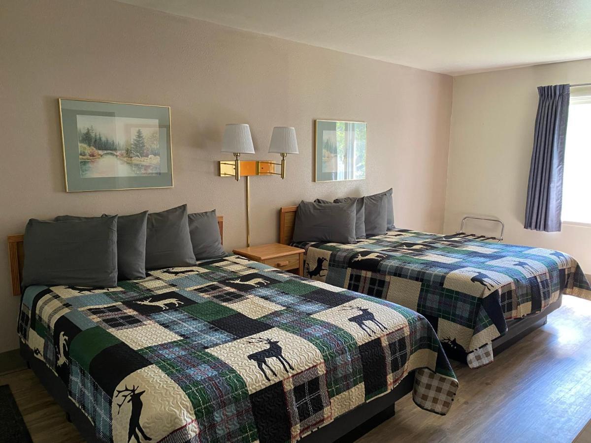 Deer Lodge Motel Sundance Ngoại thất bức ảnh